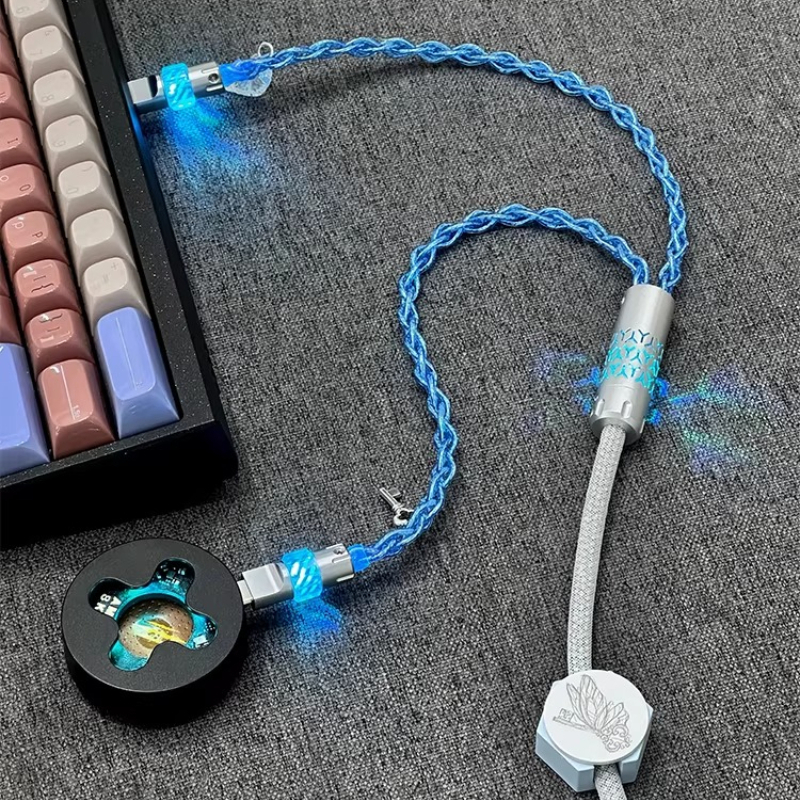 2-in-1 8k RGB E-sports Magneti - Desk Setup Rgb incelemesi ve fiyatı