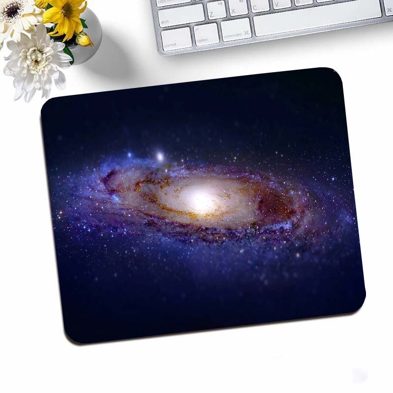 Galaxy Small Gaming Mouse Pad  - Desk Setup Anime incelemesi ve fiyatı